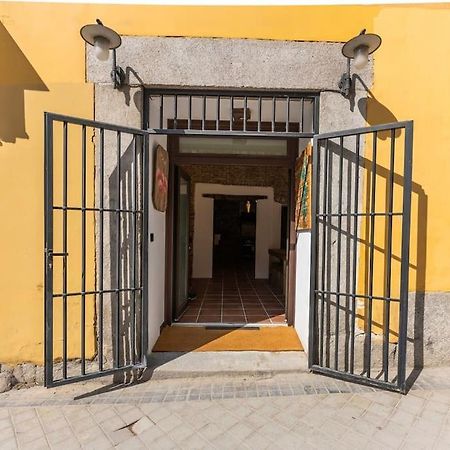 Encantador Apartamento En Calle Segovia Madrid Eksteriør bilde